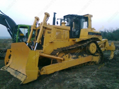 Komatsu D65E-12E [3]