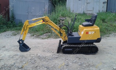 Yanmar B3 [2]