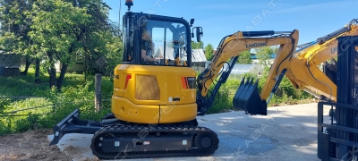 LiuGong CLG9035E [2]