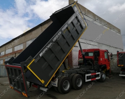 Howo ZZ3407S3867E [2]