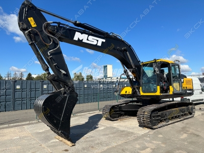 MST M220LC [1]