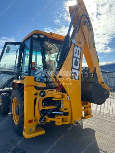 JCB 3CX [3]