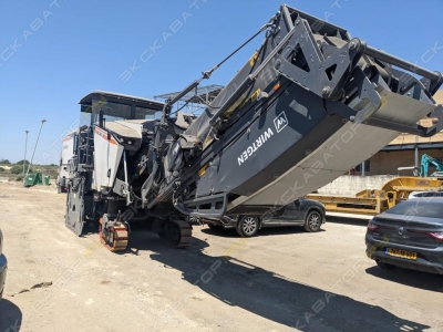 Wirtgen W 200 F [1]
