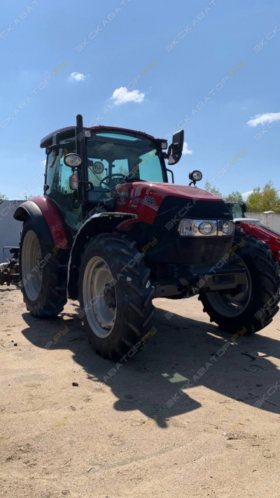 Case IH Farmall 100C [1]