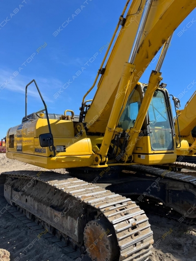 Komatsu PC300-8M0 [0]