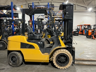 Caterpillar DP30NT [1]