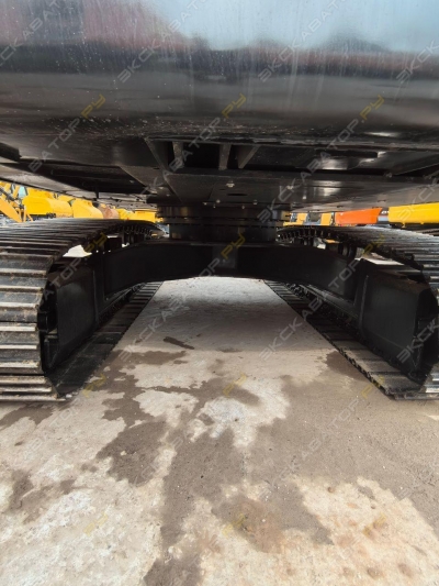 Hyundai R 220LC-9S [4]