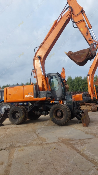 Hitachi ZX160W [1]
