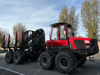 Komatsu 895 [1]
