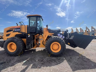 Hyundai HL 770-9S [0]