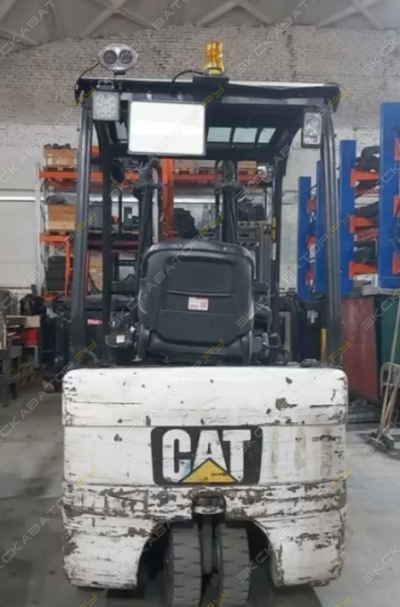 Caterpillar EP16NT [4]