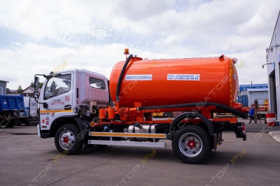 Вакуумная машина МОСКОММАШ 4,0 м. куб. на базе DONGFENG C80S [2]