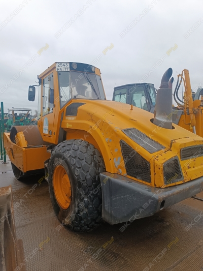 Bomag BW 219 D-4 [2]