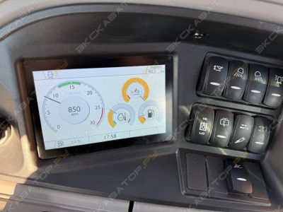 JCB 4CX Pro [4]