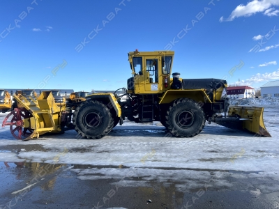 Кировец К-703МА-12-02 [3]