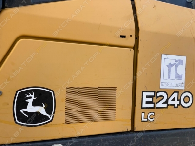 John Deere E240 LC [4]