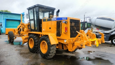 SEM 922AWD [4]
