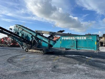 Powerscreen Chieftain 2100X track (3 Deck) [3]