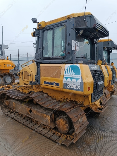 Komatsu D39EX-22 [4]