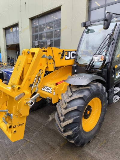 JCB 542-70 Agri Super [1]
