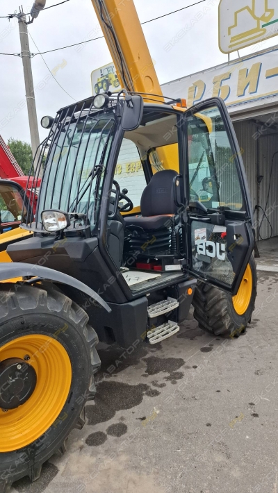 JCB 531-70  [1]