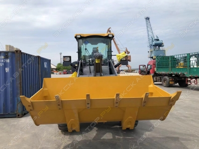 XCMG ZL30FV [1]