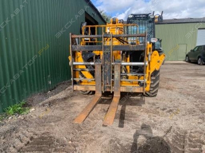 JCB 540-140  [2]