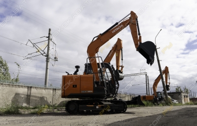 Hitachi ZX70-5G [0]