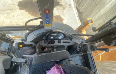 Case 695 SV [3]