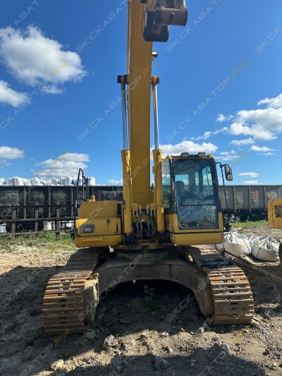 Komatsu PC300-8M0 [0]