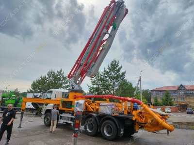 XCMG HB37V [4]