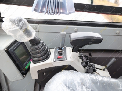 LT1035 [4]