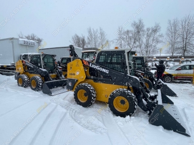 LiuGong CLG385B [1]