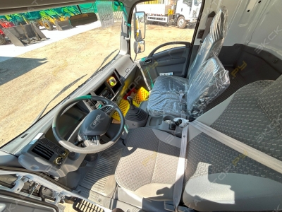 Isuzu Elf [4]