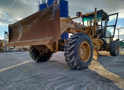 SEM 922AWD [4]