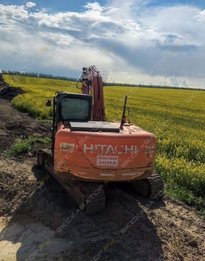 Hitachi ZX200-5G [1]