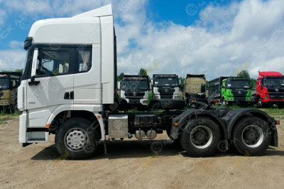 Shacman SX42584V324 [4]