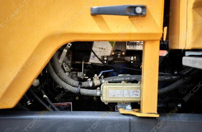Yugong ZL 20 [4]