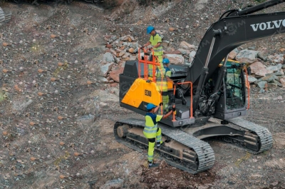 Volvo EC300D [0]