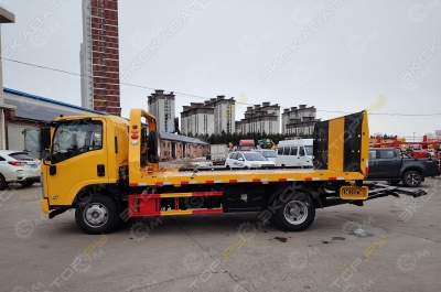 Isuzu Elf [2]