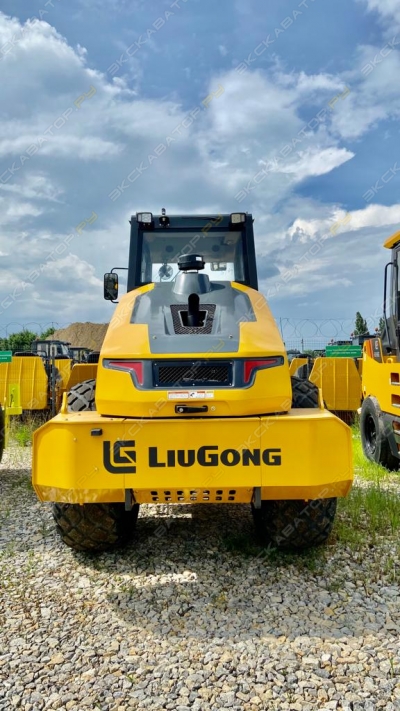 LiuGong CLG6614E [3]