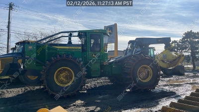 John Deere 948L [2]