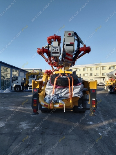 XCMG HB37A [4]