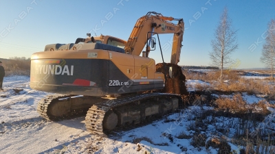 Hyundai R 220LC-9S [2]