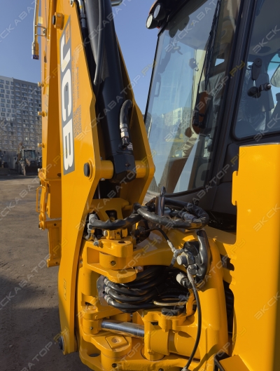 JCB 4CX SM [2]