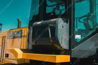 XCMG LW330RU [1]