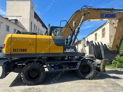 XCMG XE210WD [2]