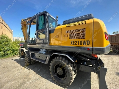 XCMG XE210WD [1]