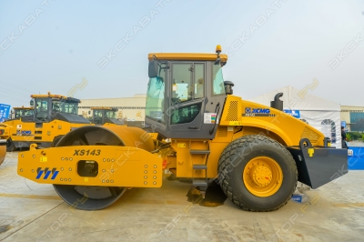 XCMG XS143 [4]