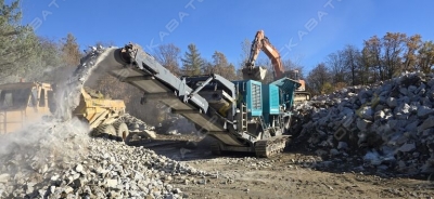 Powerscreen Premiertrak 400X [2]